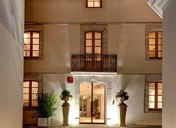 Hotel de Silhouette, 30 rue Gambetta  Biarritz